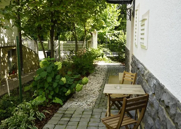 Hébergement de vacances Vértessy Ház *